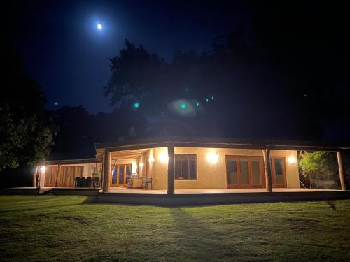 Cape Winelands House | Franschhoek farm off the grid