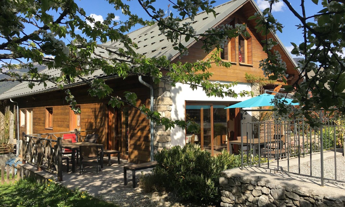 Doussard House | Furnished family house, Annecy Lake, for 7 to 12 people.
