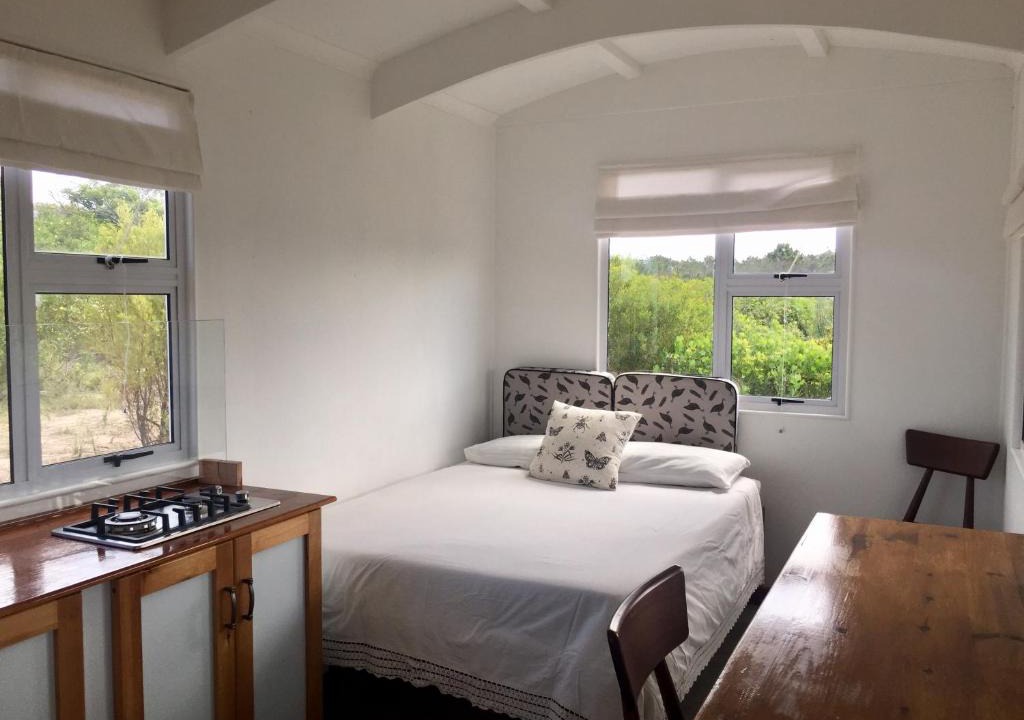 Plettenberg Bay House | Fynbos Tiny Home - Off Grid, Surrounded by Nature