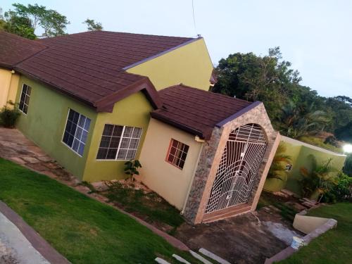Porus Apartment | Gables Vacation Rentals