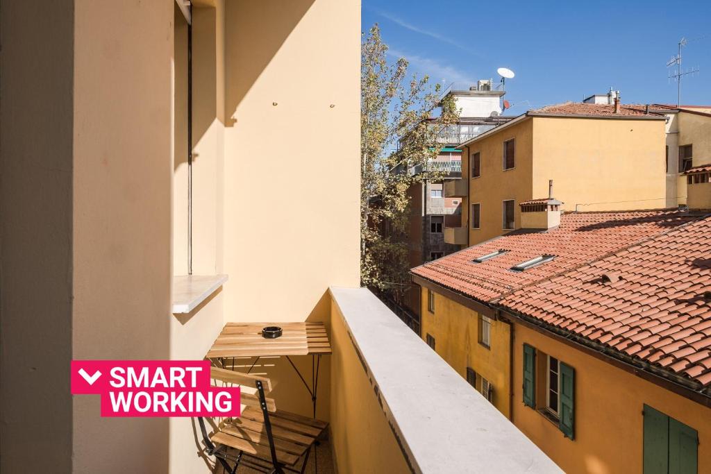 Historic Center Apartment | Galleria del Reno by Wonderful Italy