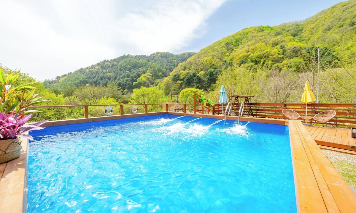 Buk House | Gapyeong Pinenut Pension