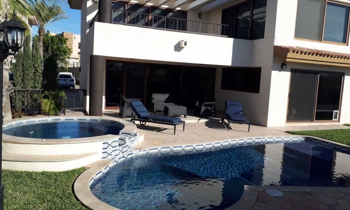 Downtown Cabo San Lucas House | Gorgeous 2 1/2 Bedrooms House with a private pool and a Spectacular View