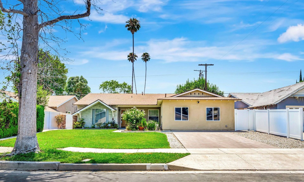 West Hills House | Gorgeous brand new one bedroom with AC in charming west hills neighborhood