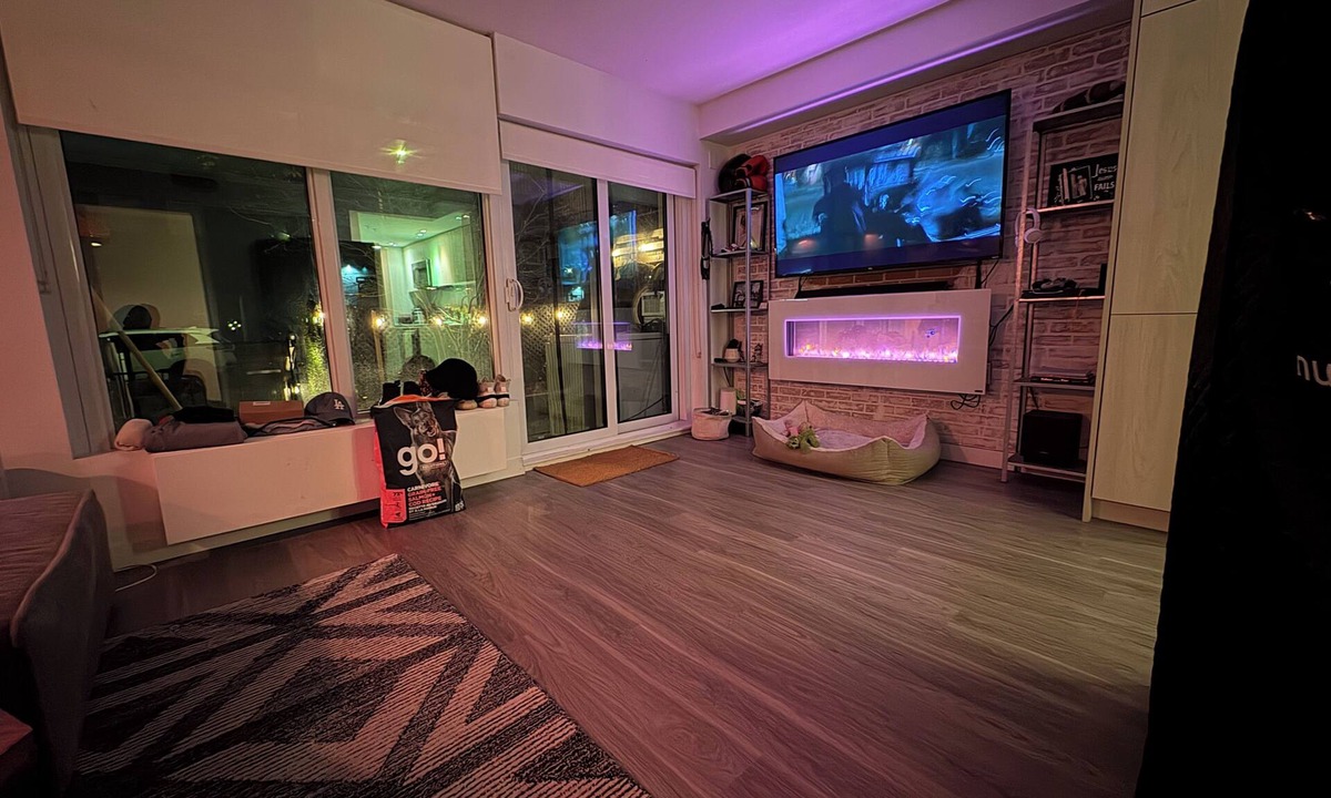 Pemberton Heights Apartment | Ground level, cozy, quiet, and close to river, ocean, mountains, all amenities.