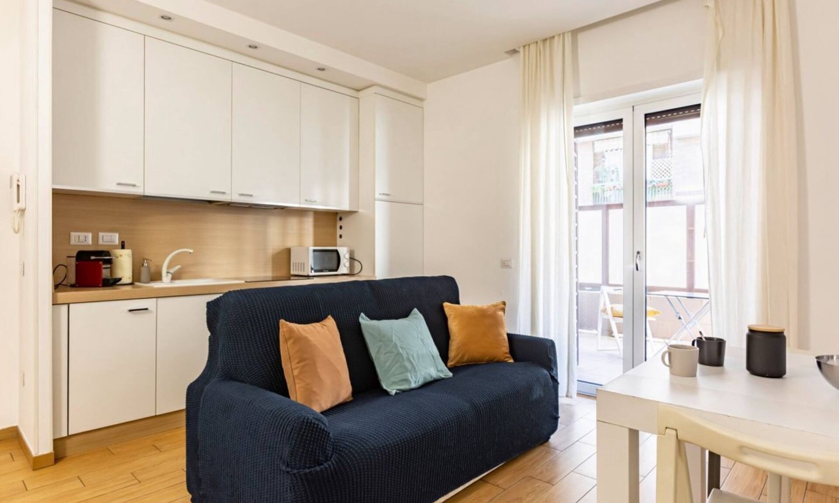 Lungarno del Tempio Apartment | GuestHost - Cozy 50 sqm apartment, for 4 people, located on the ground floor of a modern building on the bank of the Arno river. Not far from the historic center and well served by public transport, the apartment is located in a quiet and green residenti