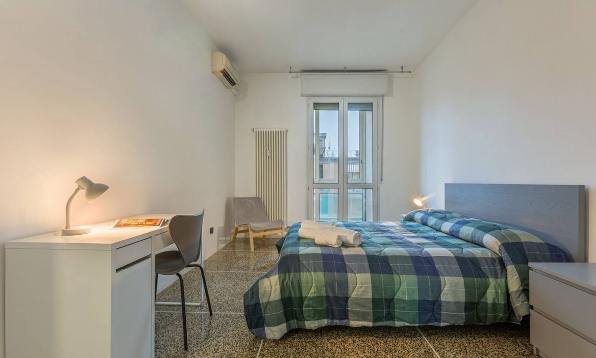 San Donato Apartment | GuestHost - Cozy 70 mq apartment, perfect for two people, located on the sixth floor of a building with lift (NOT suitable for disabled people).The accommodation is located within the San Donato district, in a strategic position close to the Bologna Fair