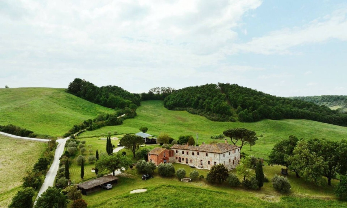 Torre A Castello House | GuestHost - Lavanda-Chianti Studio with Garden&Parking!