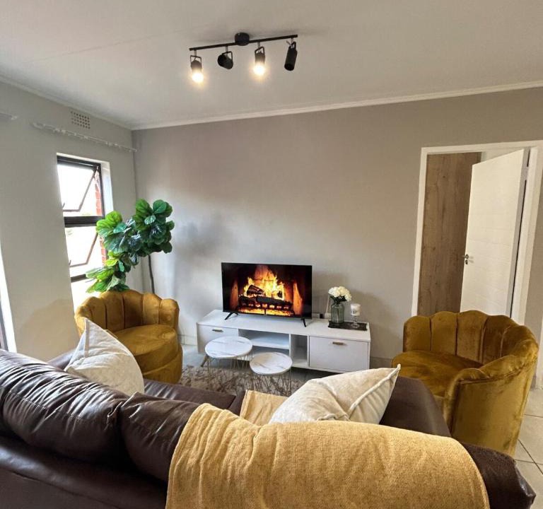 Orlando East Apartment | Heart of Soweto Cozy Apartment