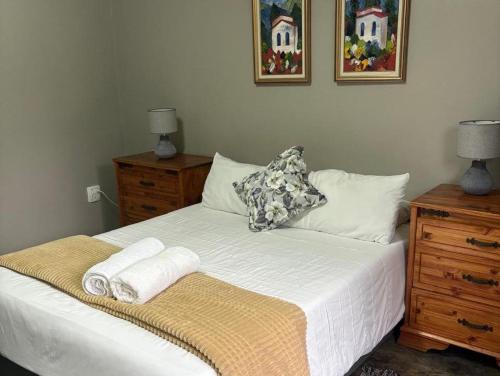 Magaliesberg Apartment | Hekpoort Rorymi Guest farm