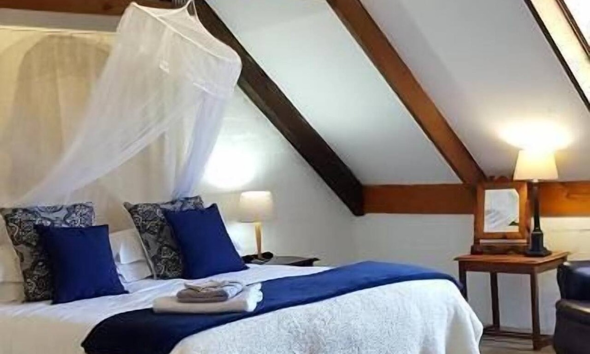 Hemel En Aarde House | Hemel En Aarde Village Accommodation