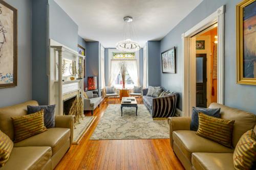 Georgetown House | Historic Georgetown Townhome: Walkable Location!