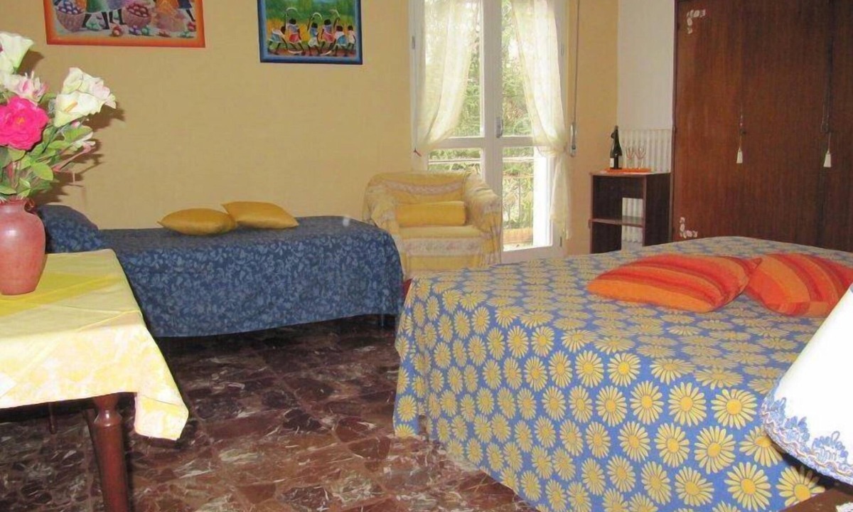 Salsomaggiore Terme Apartment | Holiday flat with balcony for 3 persons