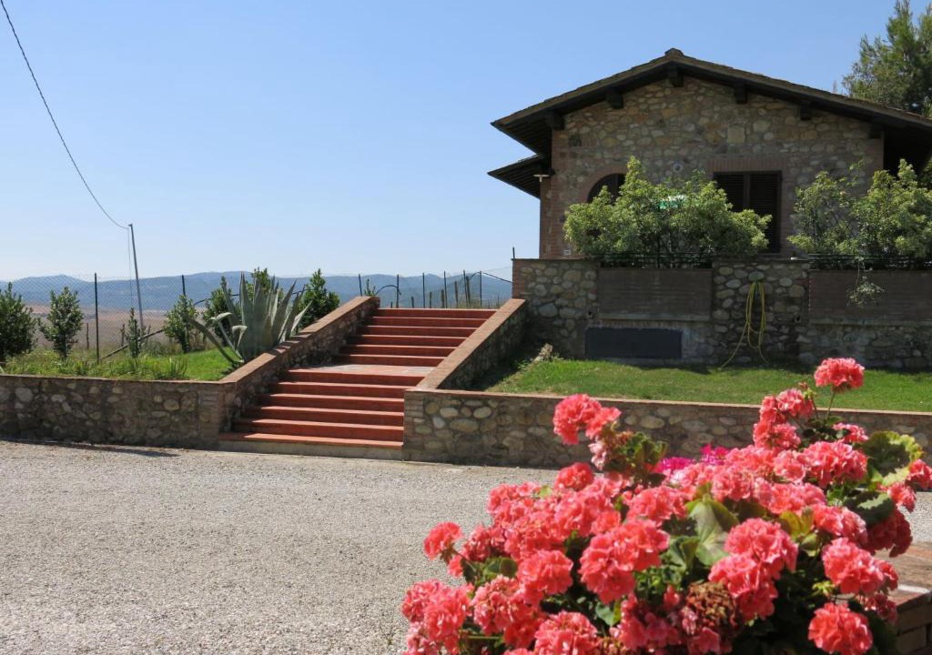 Terricciola House | Holiday Home Il Pescatore - TER103 by Interhome