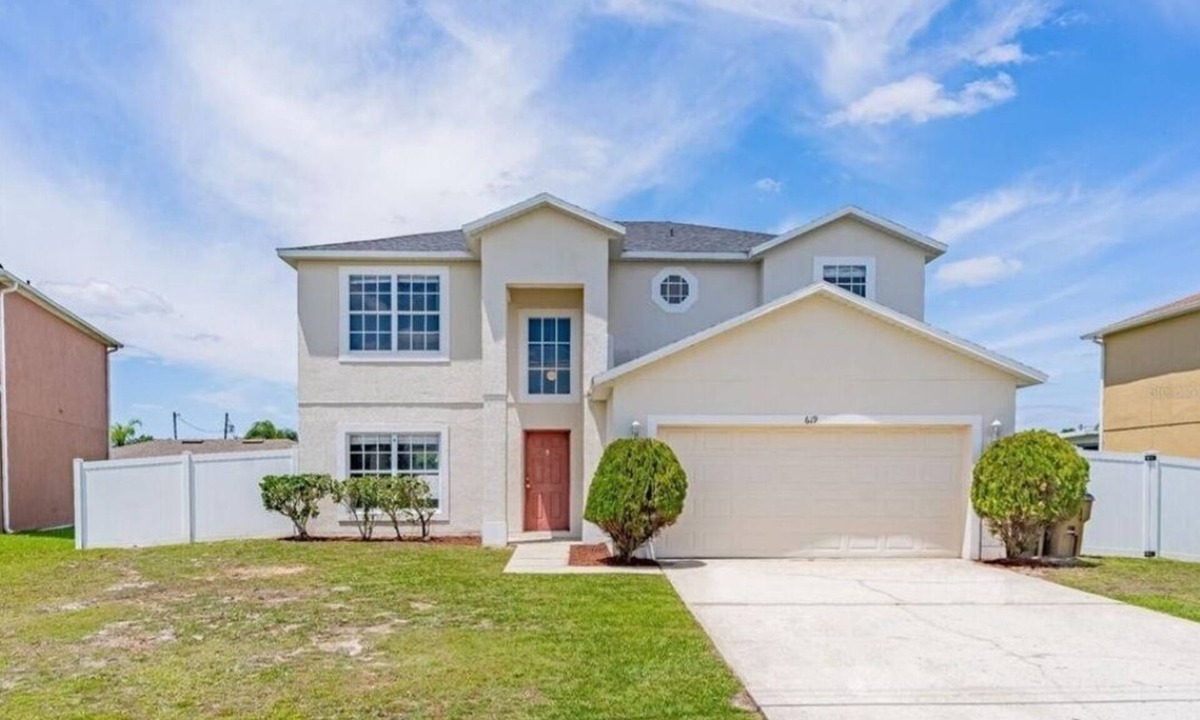 Poinciana House | Home Away From Home