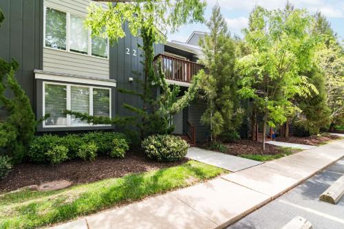 Rehoboth Beach House | Home Near Beach with Access to Shared Pool and Tennis Courts