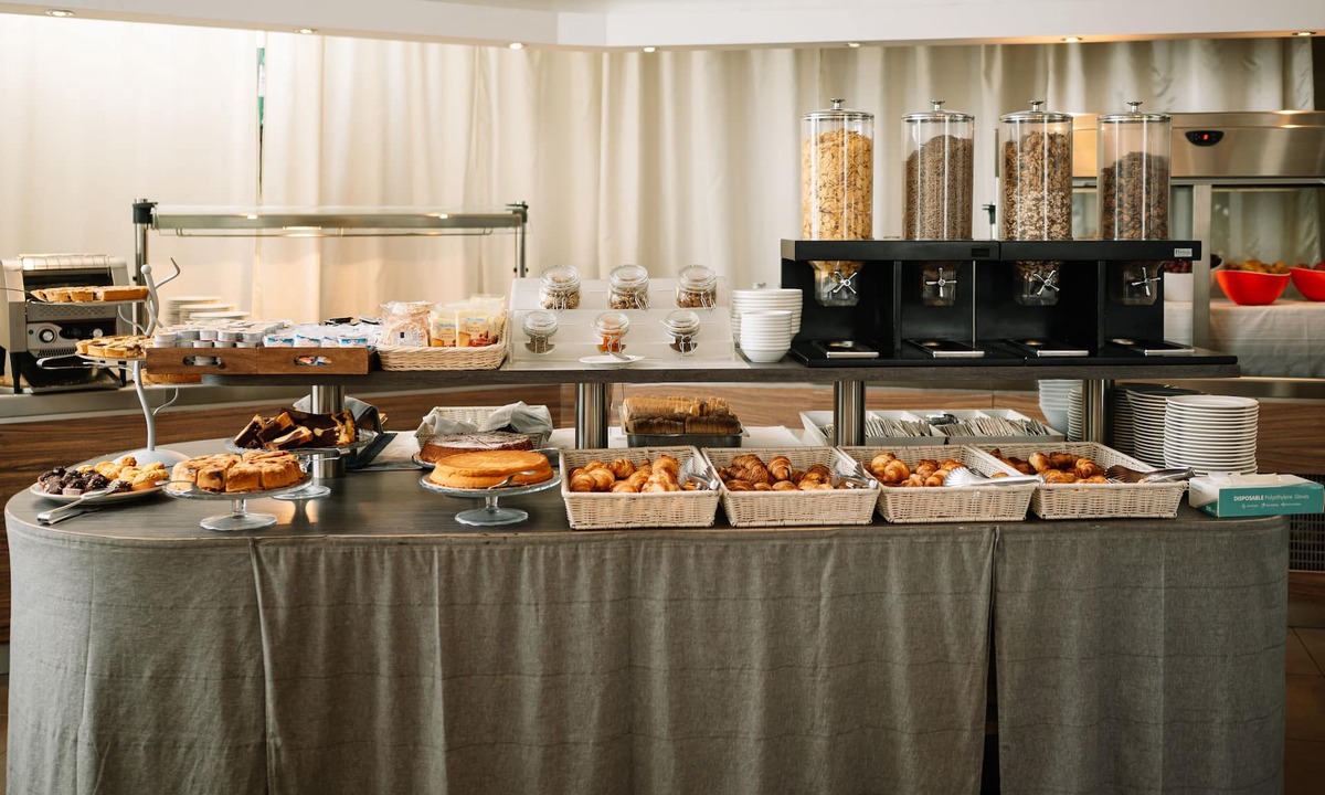 San Donato-San Vitale Hotel | Hotel Cosmopolitan Bologna