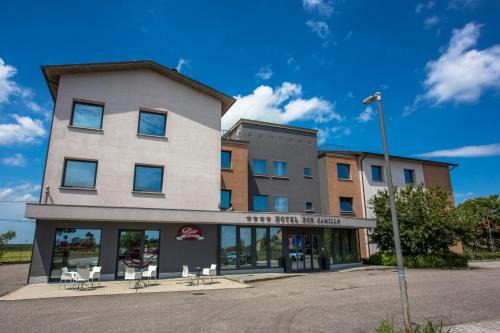 Brescello Hotel | HOTEL DON CAMILLO