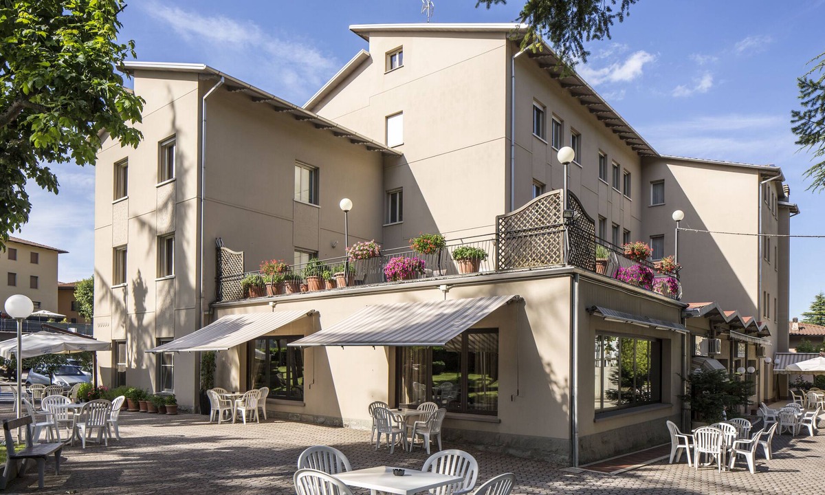 Tole Hotel | Hotel Falco D'Oro by Falco D'Oro Hotels