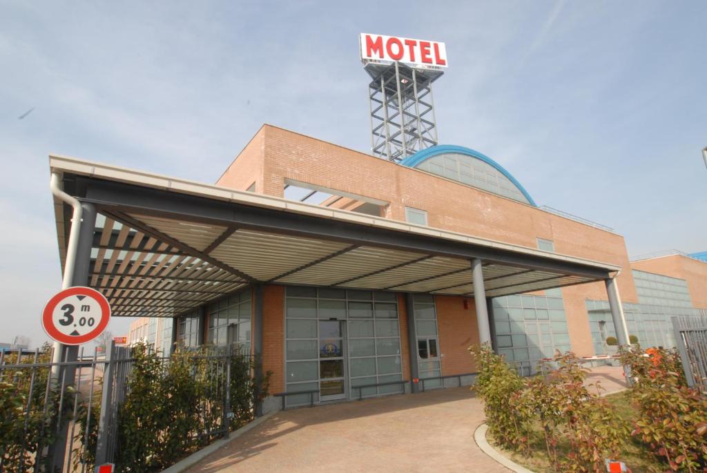 Castel San Giovanni Hotel | Hotel Motel 2