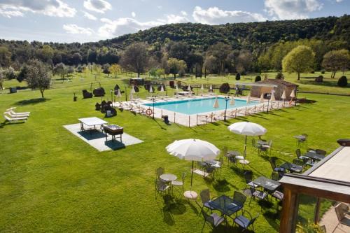 San Gimignano Hotel | Hotel & Restaurant Casolare Le Terre Rosse