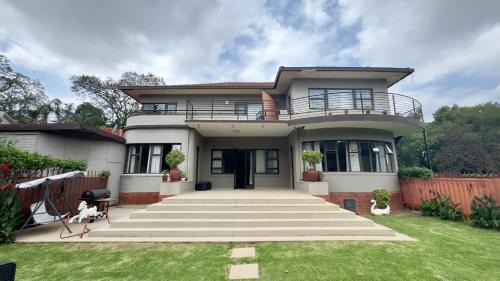 Houghton Estate Villa | Houghton House Suites