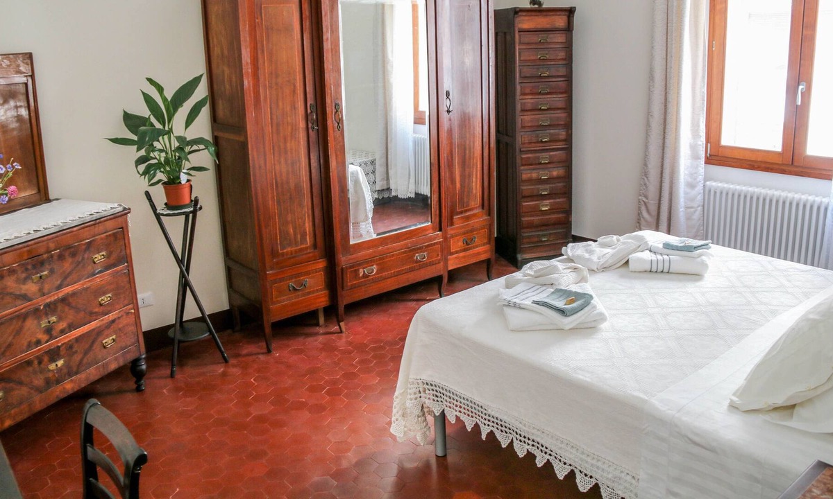 Bolognina Apartment | HOUSE OF THE '900 in Bologna, quite, close to Trains, Fiera, Downtown, eco house