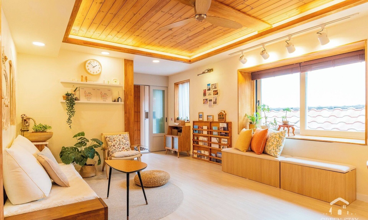 Seongbuk-dong House | I'm Green, Boutique Seoul Stay in Hidden Seoul