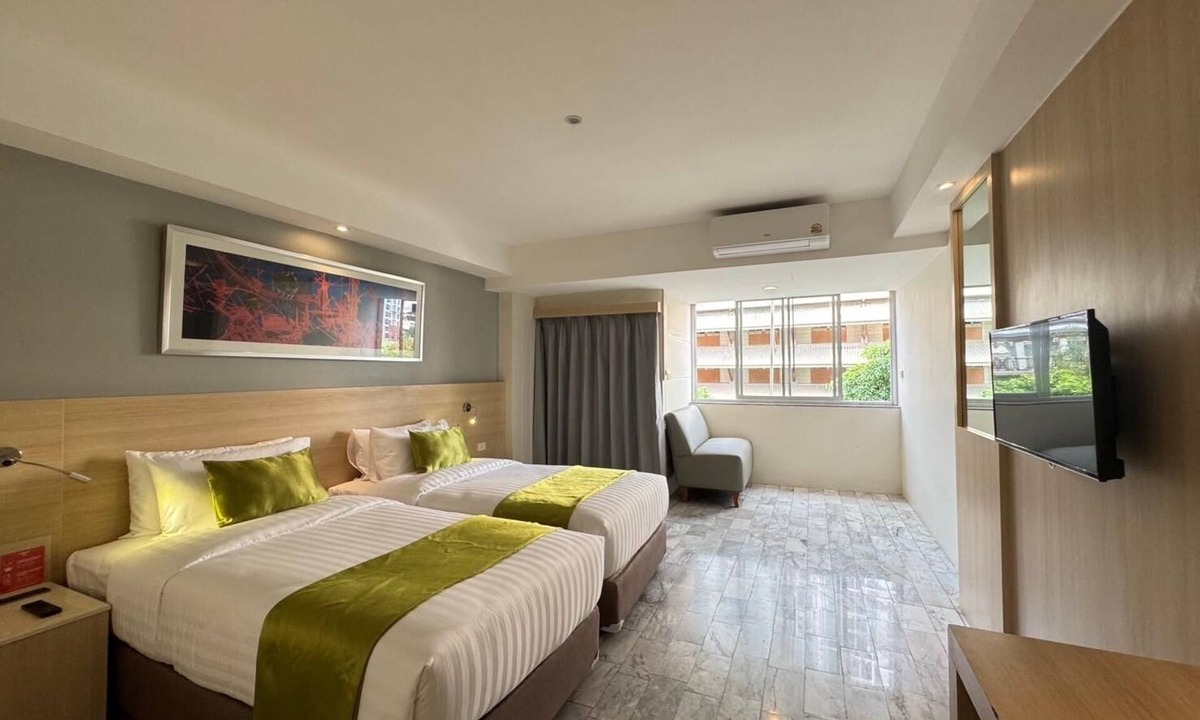 Talat Phlu Hotel | iCheck inn Thapra
