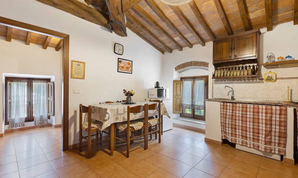 Borgo San Lorenzo Apartment | Il Granaio Apartment: Authentic Tuscan Style and Great Comfort