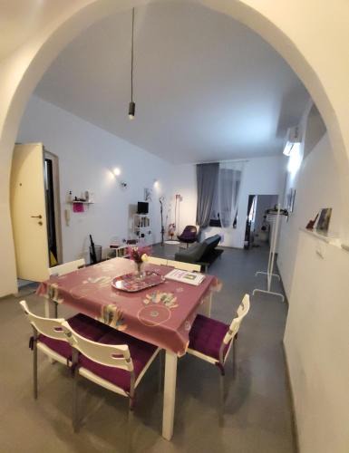 San Fruttuoso Apartment | Il loft di Titti particolare open space WIFI free