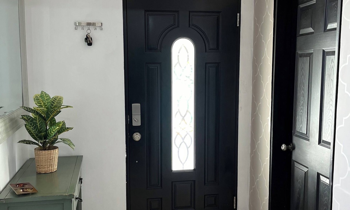 Camino Verde House | In Chapultepec California, with very safe walking area and park in front.