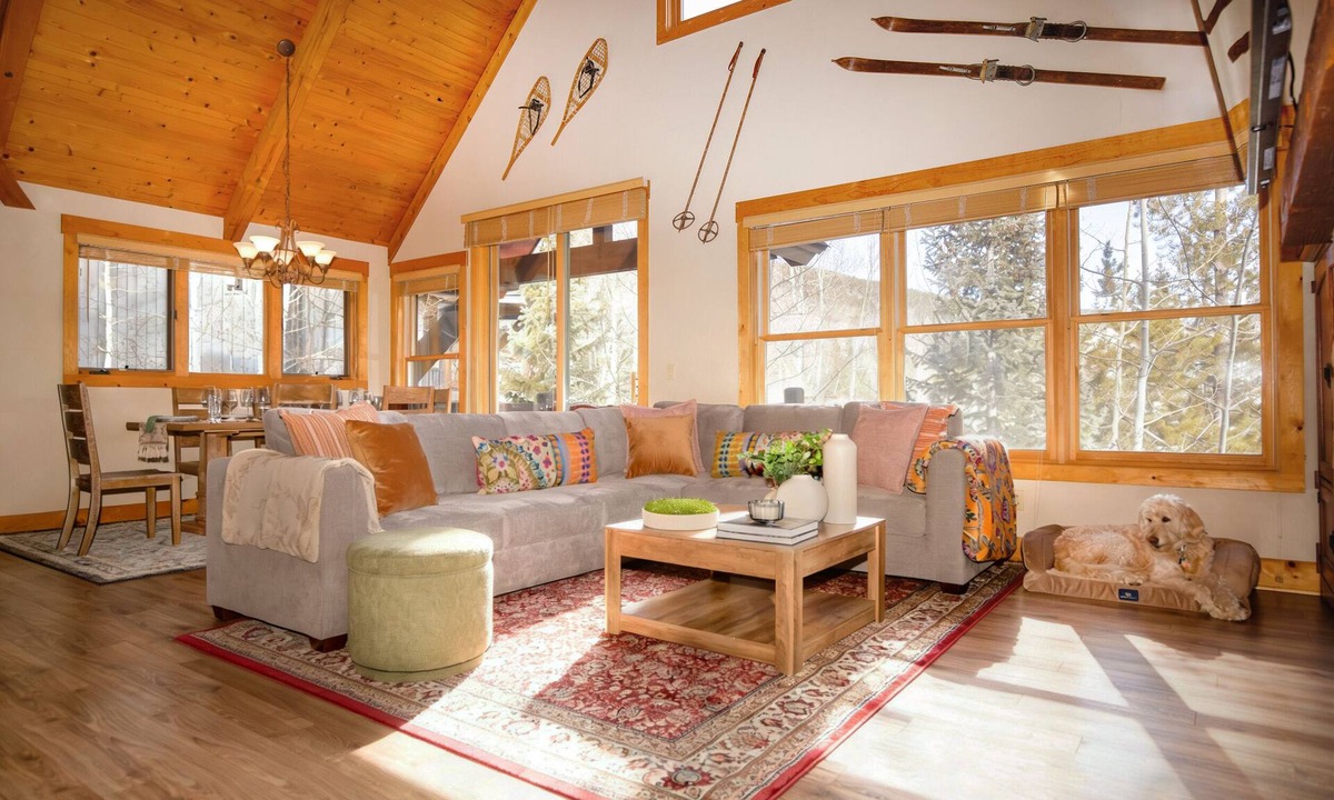 Keystone House | Keystone Mountain Gem: Dog Friendly Cabin Ski Golf Hike Hot Tub
