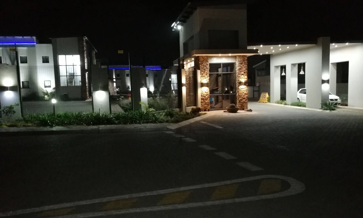 Rustenburg Hotel | King's Gate Hotel Rustenburg
