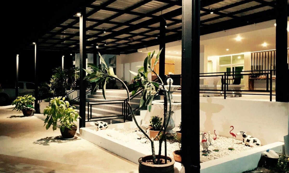 Bueang Sam Phan Hotel | Kosit One Hotel
