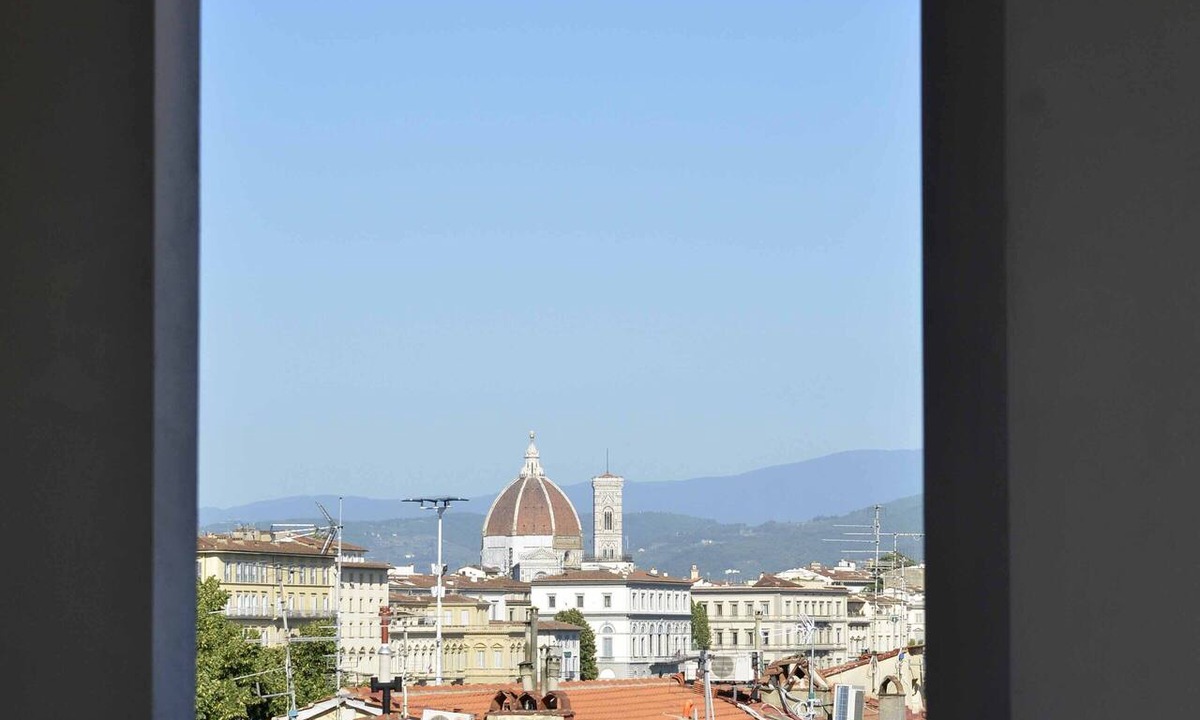 Isolotto Apartment | L'insolita 28