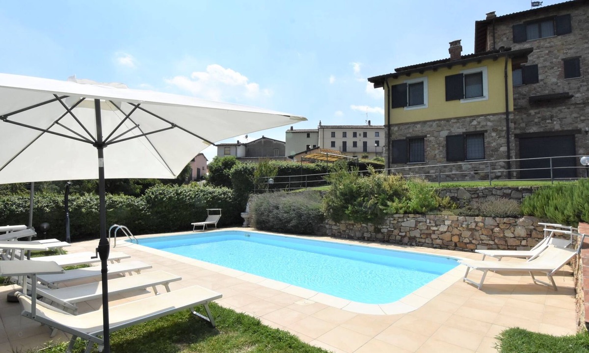 Castana Apartment | La Corte Bricca (Bilo A) by Interhome