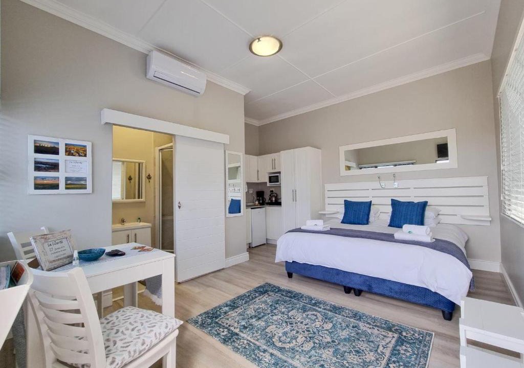 Bergrivier House | La Liberté-freedom to be
