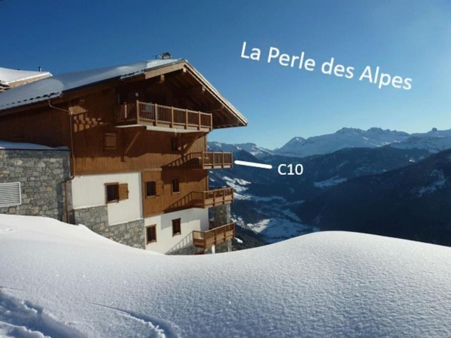 Bisanne 1500 Apartment | La Perle des Alpes C10 Apart.4* #Yolo Alp Home