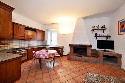 San Matteo della Decima House | La Pieve
