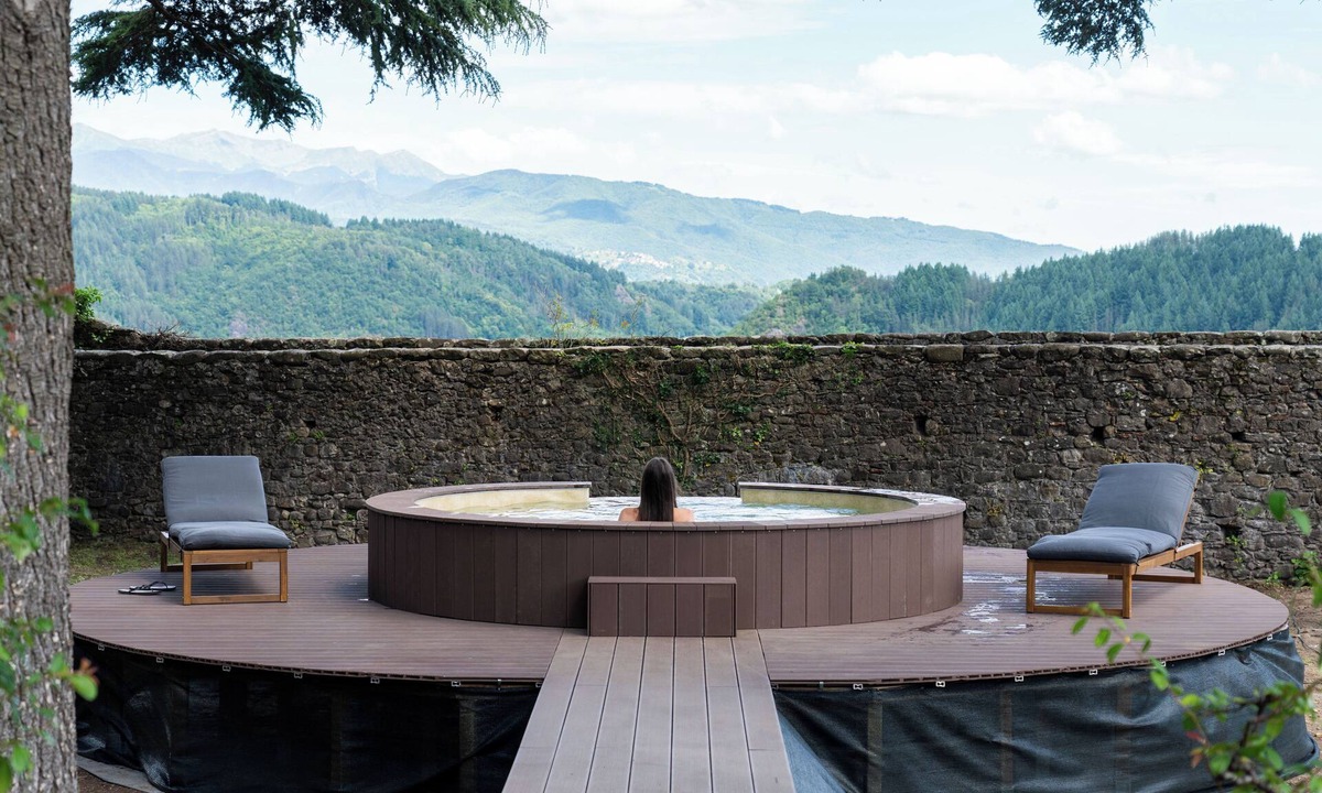 Camporgiano Other | LA ROCCA DI CAMPORGIANO MAISON DU CHARME
