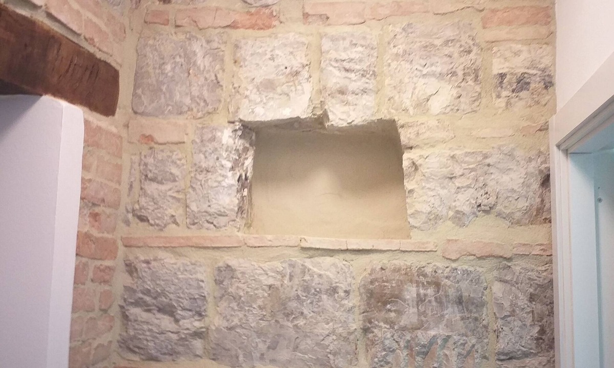 Urbino Apartment | La Rocchetta studio apartment