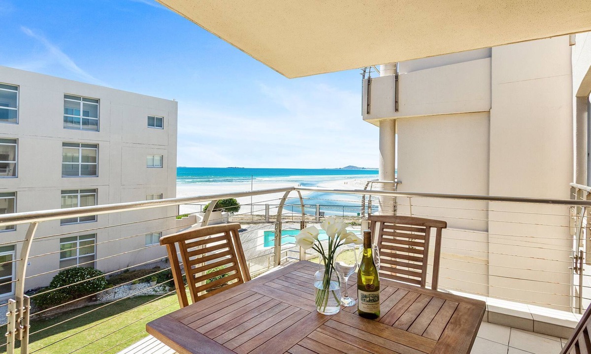 Lagoon Beach Apartment | Lagoon Beach 231 - Two Bedroom Apartment, Sleeps 4