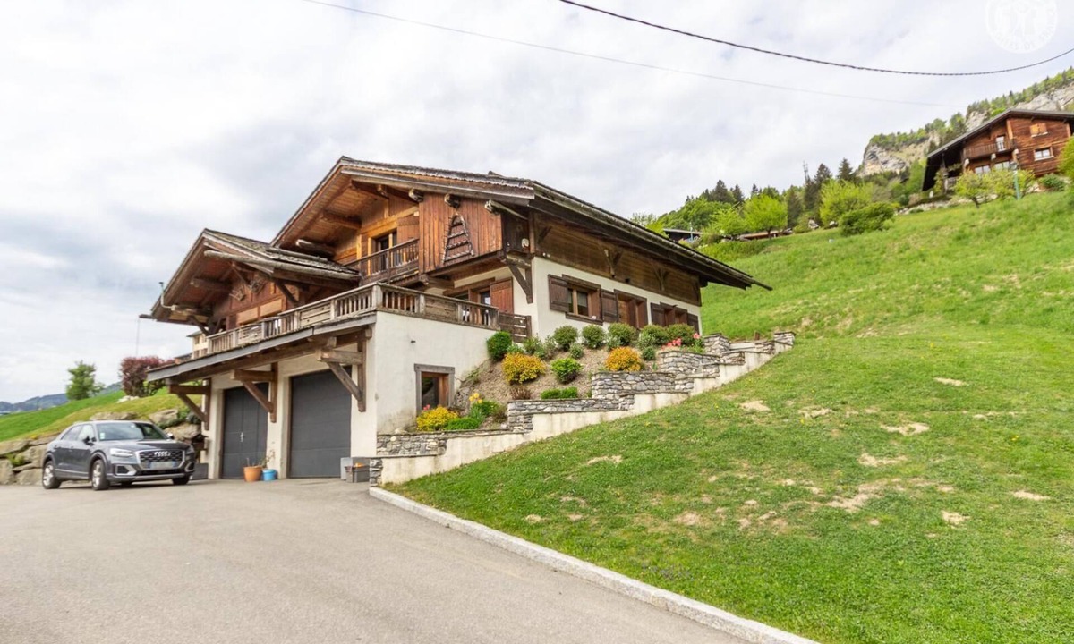 Saint-Nicolas-la-Chapelle House | Le Petit Riondet - SAINT NICOLAS LA CHAPELLE