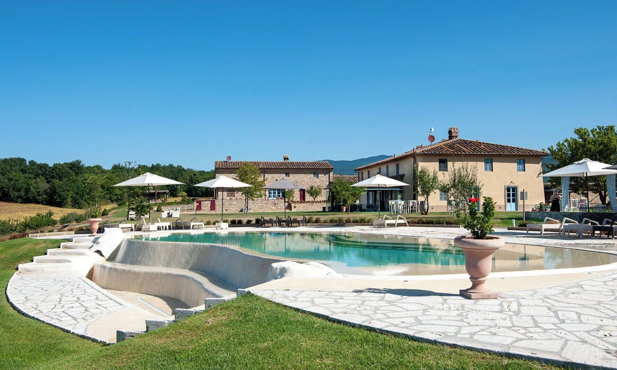 Scarperia e San Piero Villa | Le Tre Virtù Luxury Relais, Private Pool, Mugello