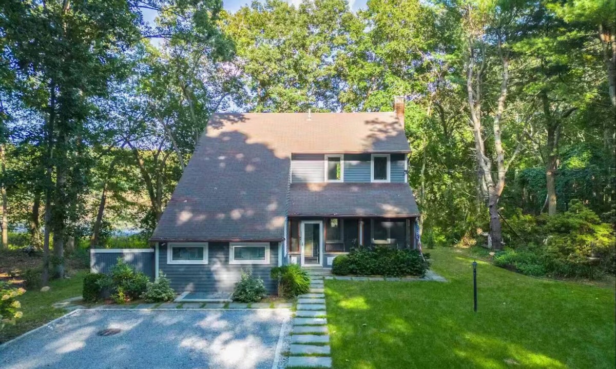 Sag Harbor House | Lily Pond Dream House