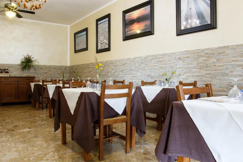 Sissa Trecasali Hotel | Locanda con cucina Il Tornado