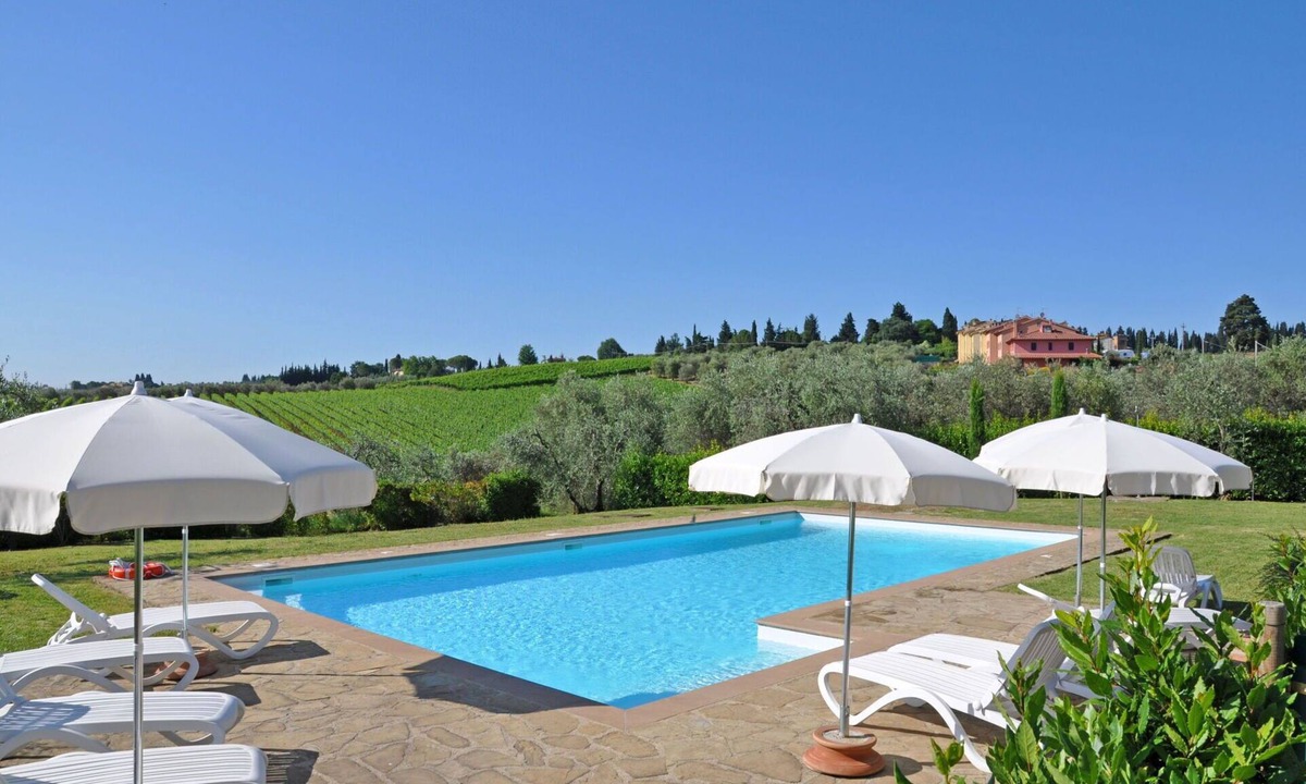 Tavarnelle Val di Pesa Apartment | Lovely apartment for 8 guests with A/C, pool, WIFI and panoramic view, close to Greve In Chianti
