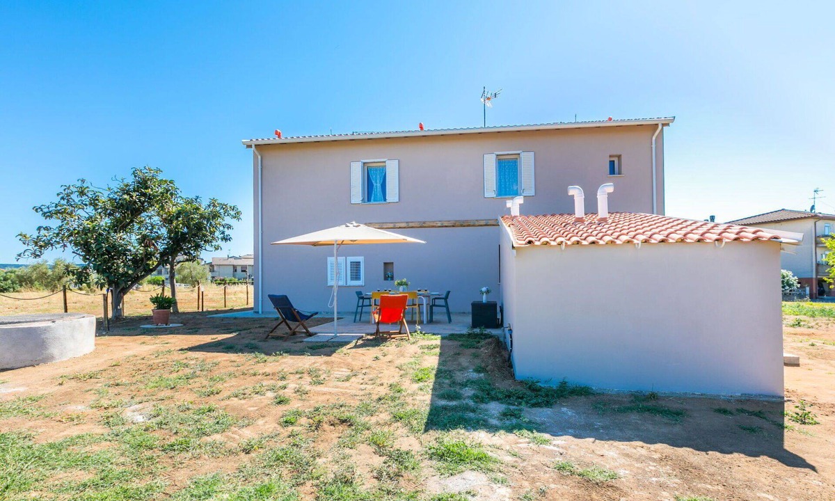 Donoratico Apartment | Lovely apartment for 7 people with A/C, WIFI and pets allowed