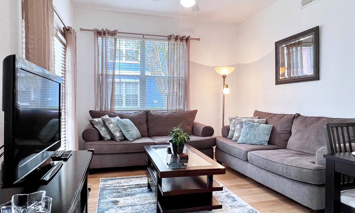 Venetian Bay Villages House | Lovely Family Townhome in Great Location-2200SCD